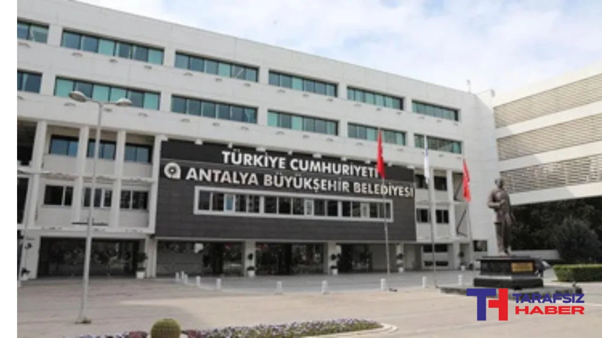 Antalya Büyükşehir Belediyesi'ne 8. dalga operasyon: 8 gözaltı