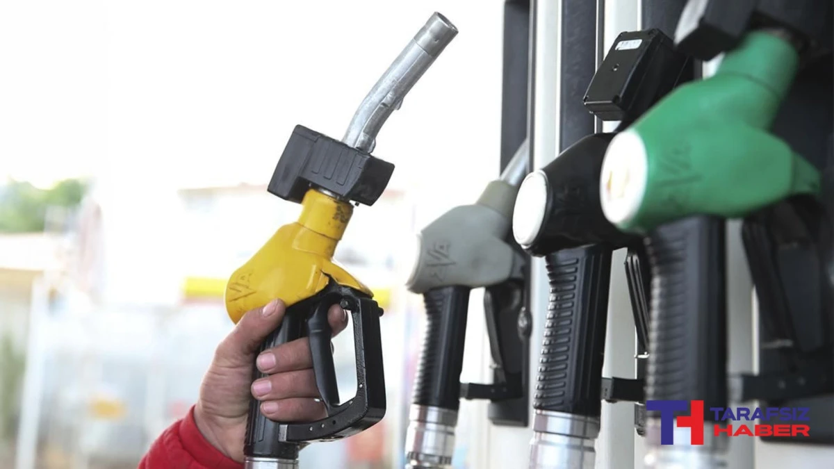 Benzin ve motorine gece yarısı çifte zam