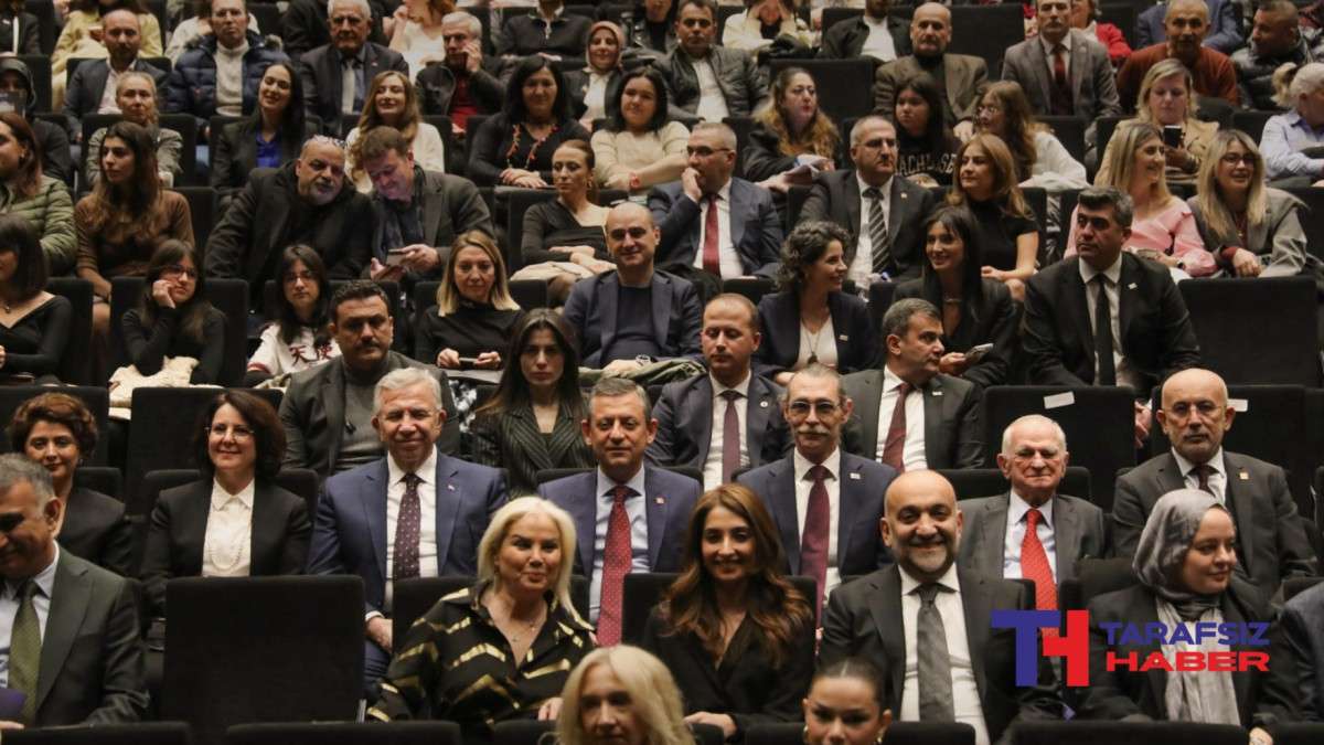 Etimesgut'da Yunus Emre Bir Tasavvuf Müzikali'nin Prömiyeri Yapıldı 