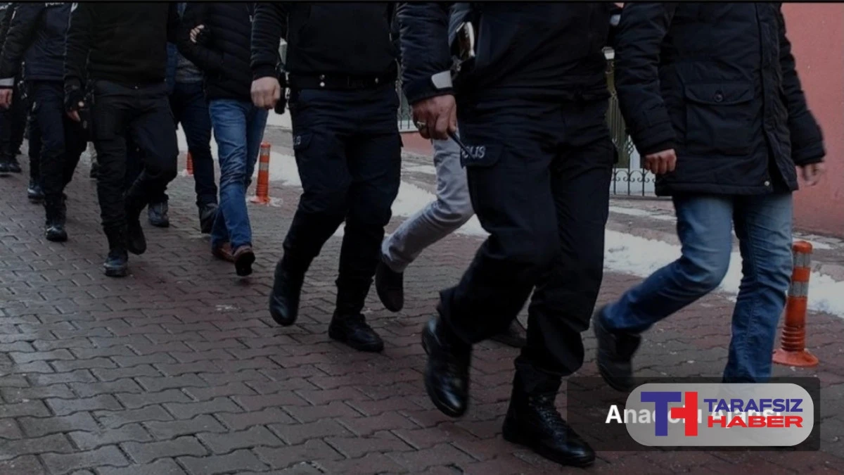 FET&Ouml; ile ankes&ouml;rl&uuml; telefonlarla iletişime ge&ccedil;mişler. Bakanlık b&uuml;nyesinde g&ouml;revli 93 kişiye g&ouml;zaltı