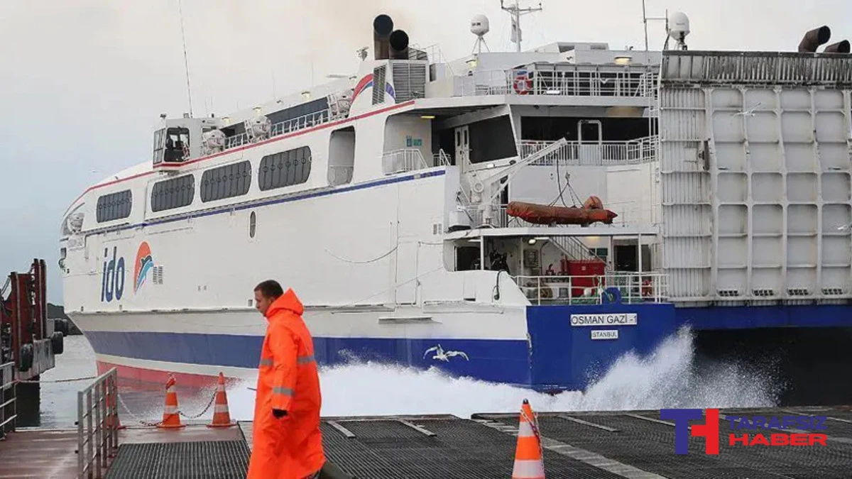 İstanbul'da deniz ulaşımına lodos engeli