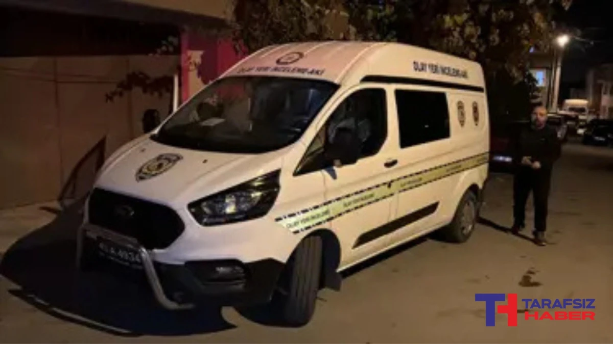 Yeni doğan bebeği poşet içinde apartman boşluğuna attılar